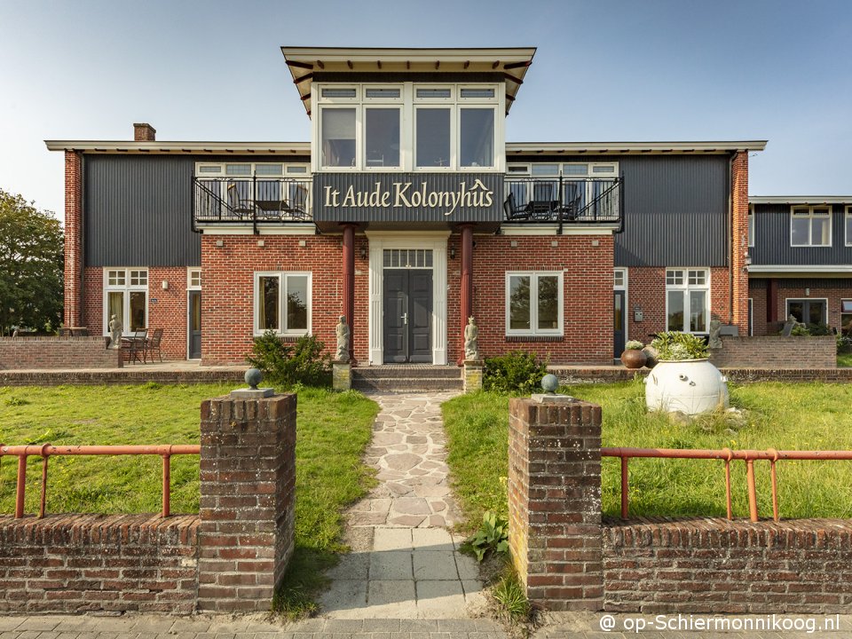 Zuster Wil in It Aude Kolonyh&ucirc;s, Schlei bunker museum on Schiermonnikoog