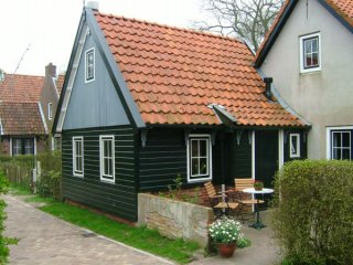 de Aude Bakkeree, Schlei bunker museum on Schiermonnikoog