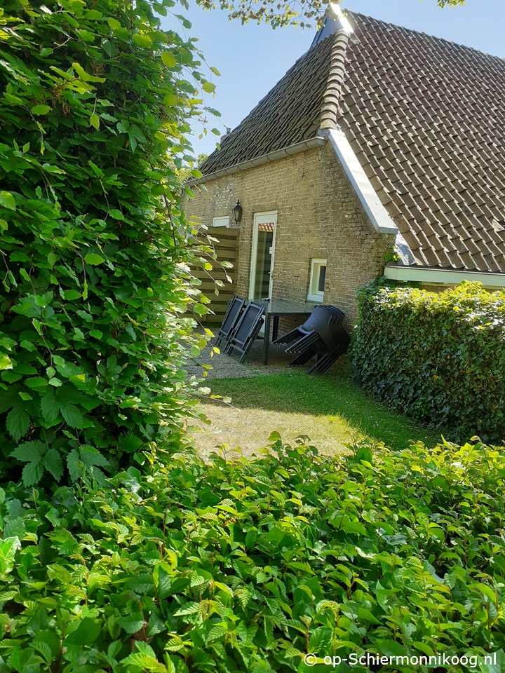 Middenstreek 62, Appartement 2